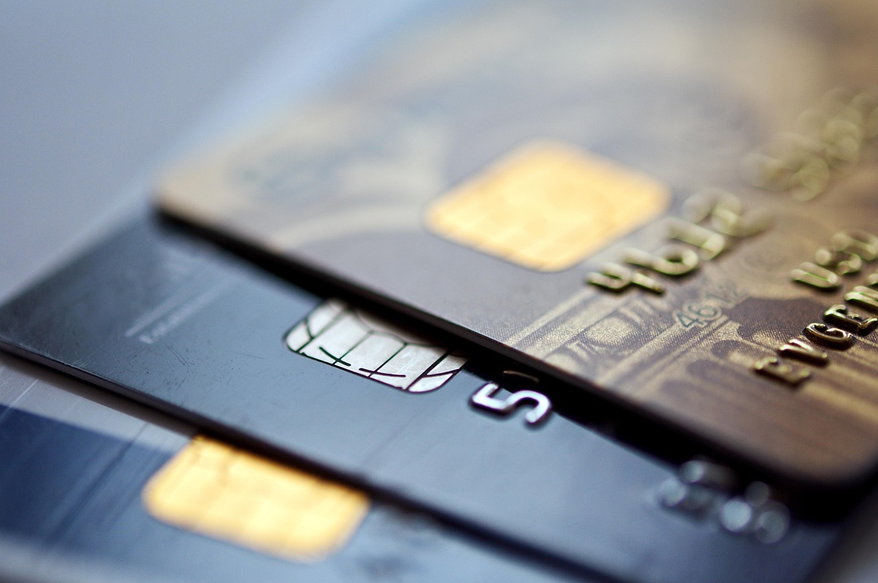 entdecken sie die vorteile der kontaktlosen zahlungsmethoden! schnell, sicher und bequem - für ein modernes einkaufserlebnis ohne bargeld. erfahren sie mehr über die neuesten technologien und nutzen sie kontaktlose zahlungen einfach und effizient.