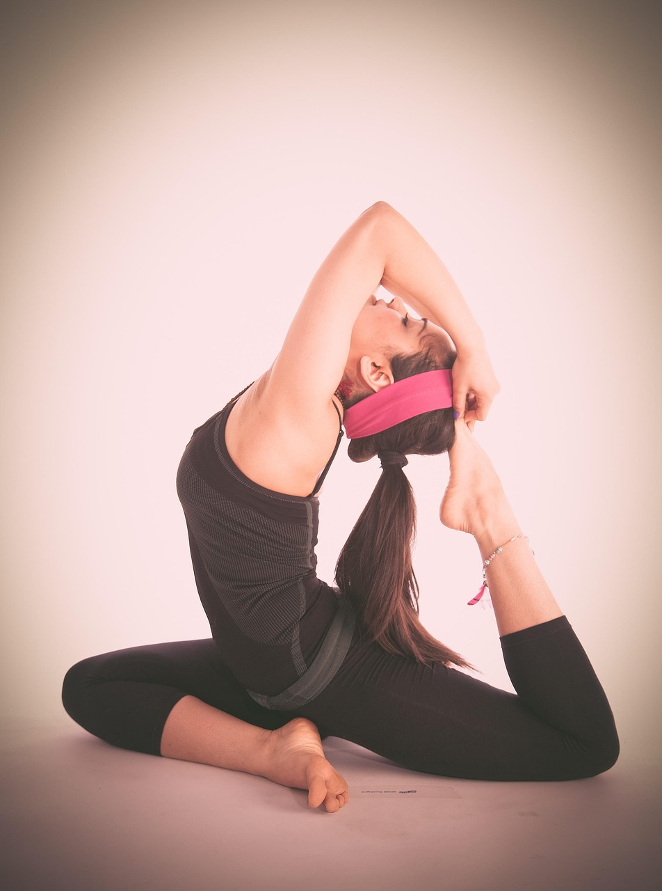 entdecken sie die welt des yoga und finden sie innere ruhe und ausgeglichenheit. verbessern sie ihre flexibilität, stärken sie ihren körper und beruhigen sie ihren geist mit unseren vielfältigen yoga-kursen und praktischen tipps.