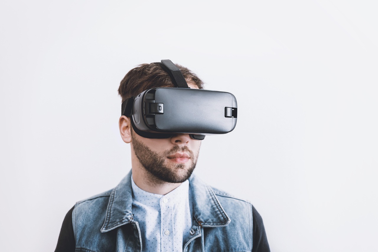 entdecken sie, wie virtual reality das lernen revolutioniert und immersive bildungserfahrungen schafft, die das engagement und verst&auml;ndnis der sch&uuml;ler f&ouml;rdern.
